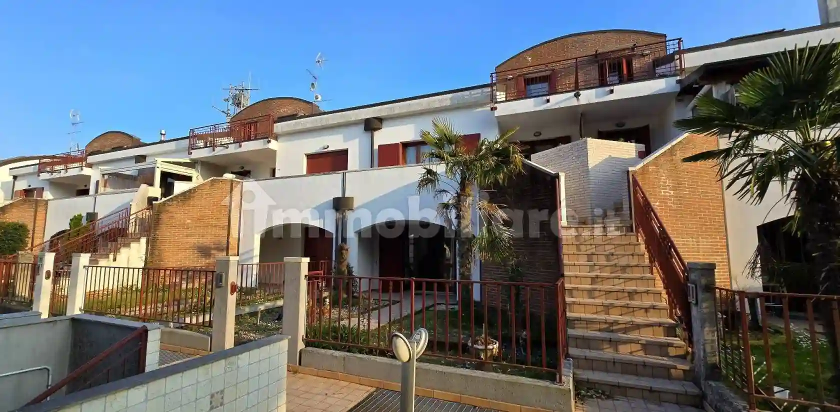 Villetta a schiera - foto 2