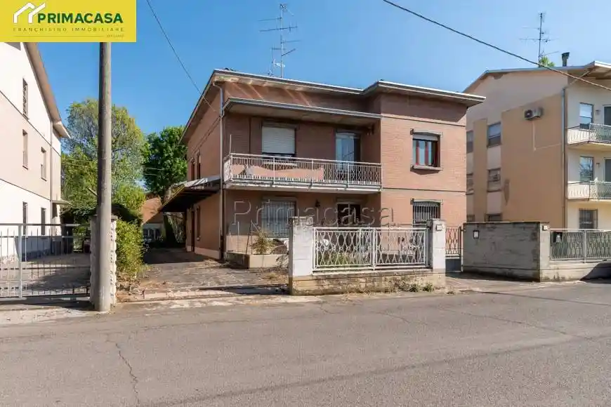 Appartamento in vendita a Correggio