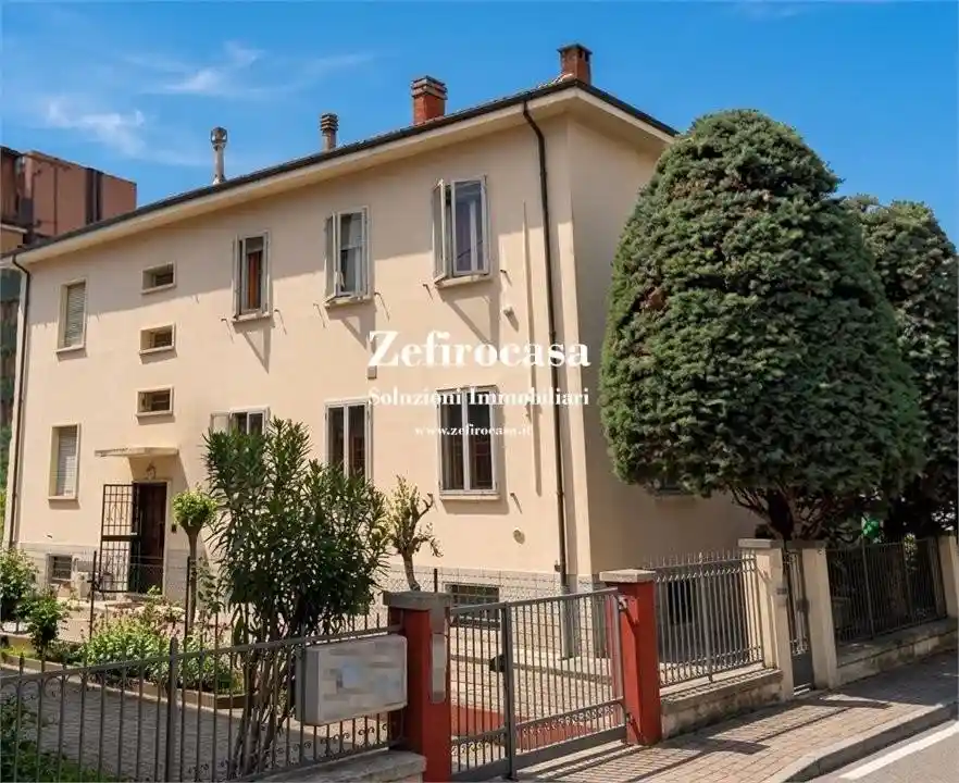 Villa in vendita a Bologna