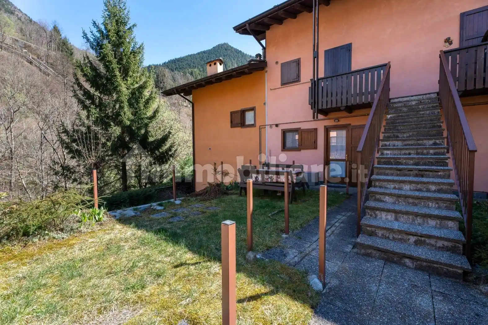 Appartamento in vendita a Gandellino