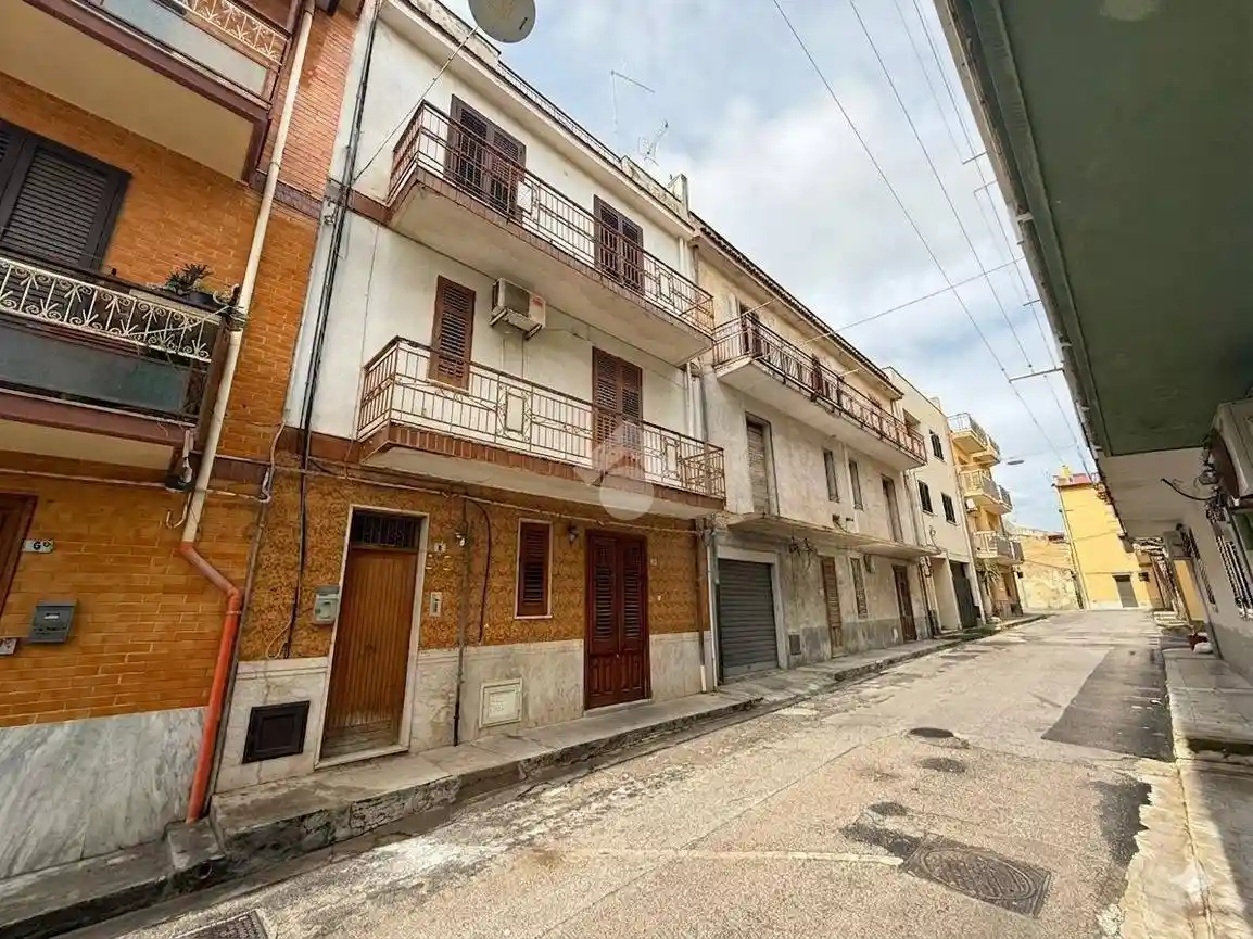 Appartamento in vendita a Altavilla Milicia