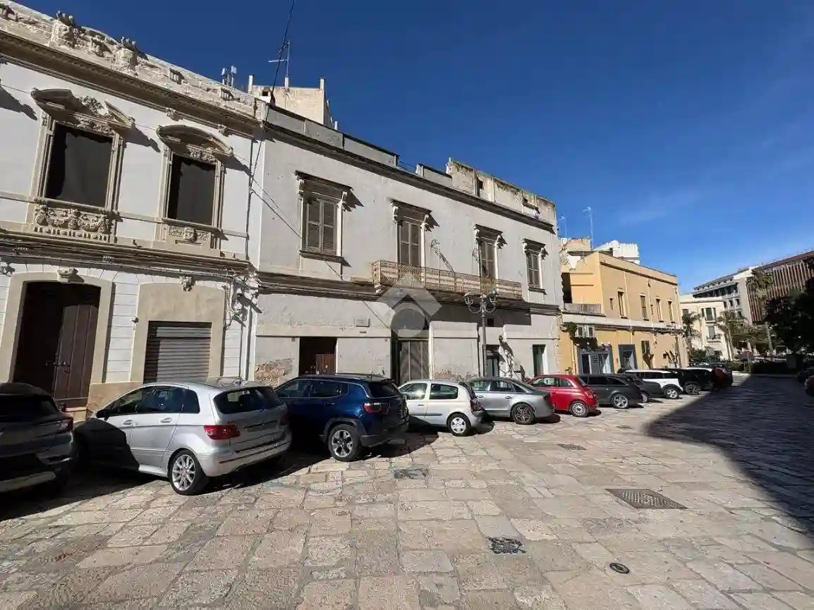 Palazzo - Edificio - foto 2