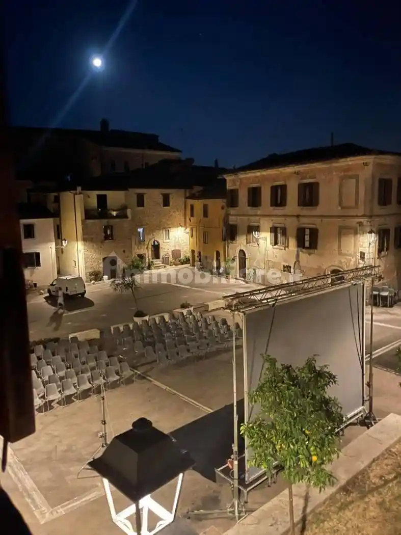 Appartamento in vendita a Fara in Sabina