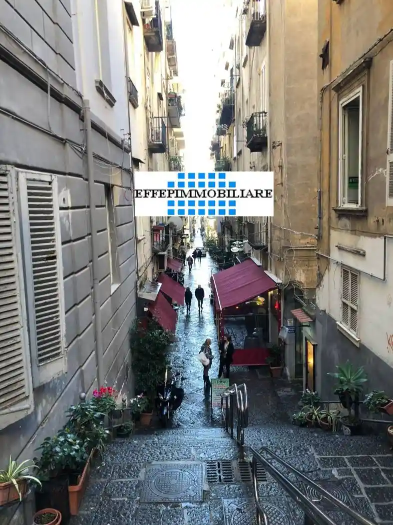 Appartamento in affitto a Napoli
