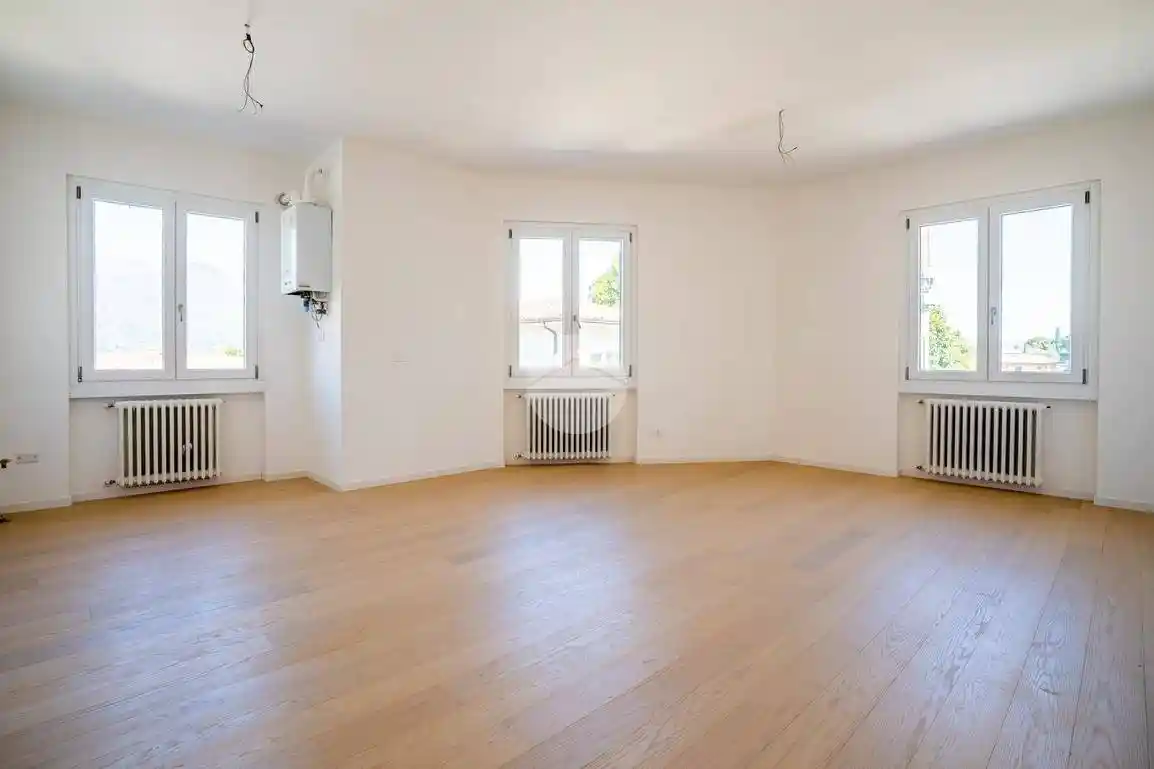 Appartamento in vendita a San Felice del Benaco