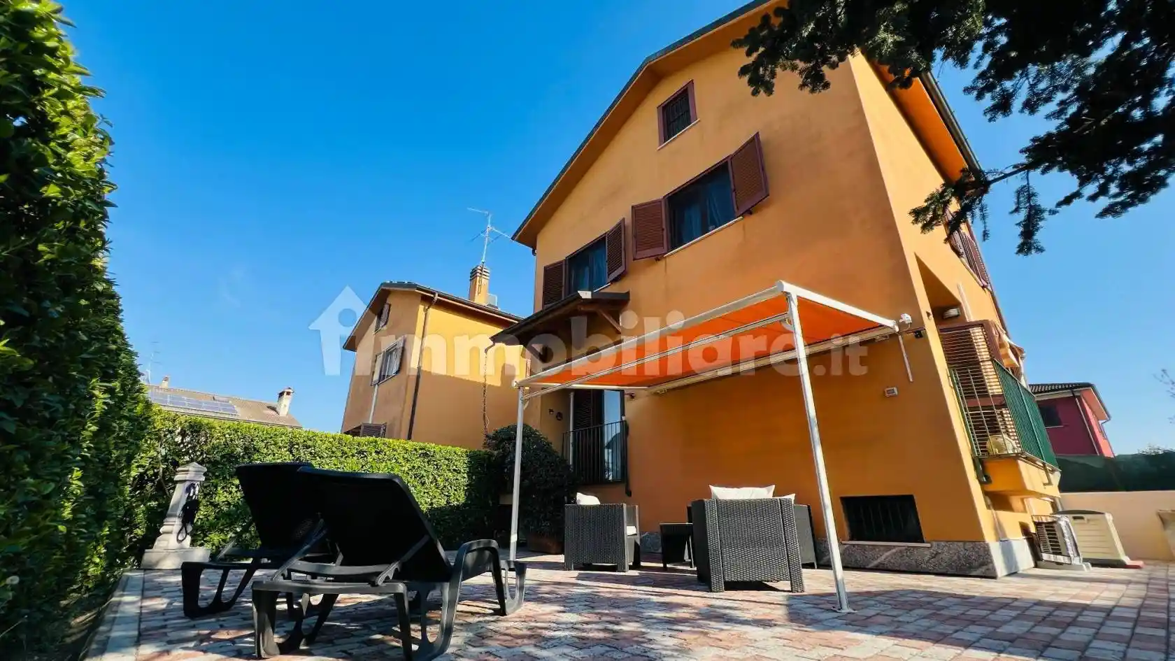 Villa in vendita a Tribiano