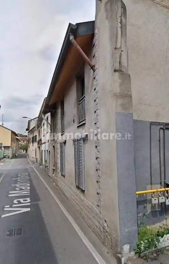 Appartamento in vendita a Varedo