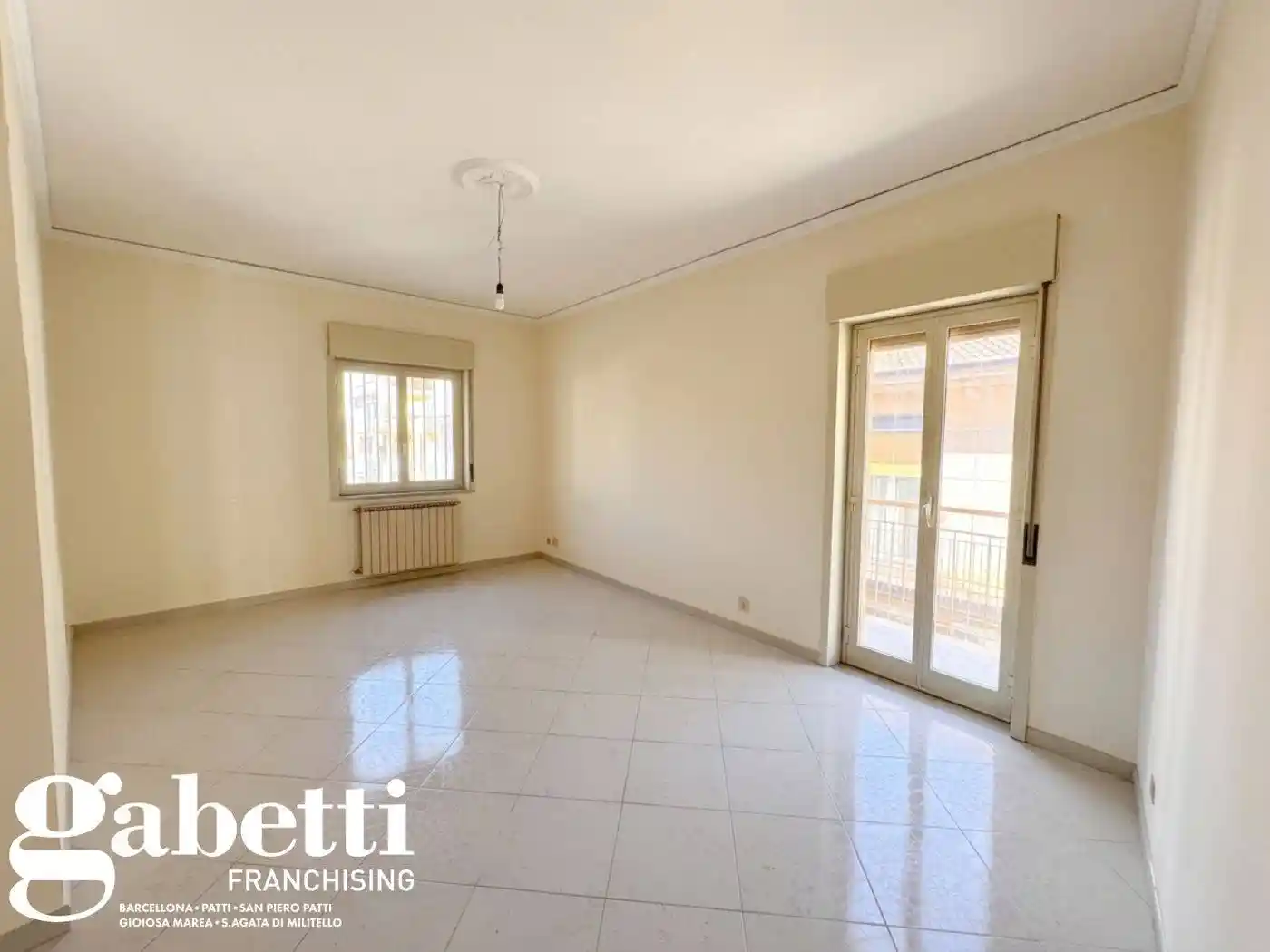 Appartamento in vendita a Sant'Agata di Militello