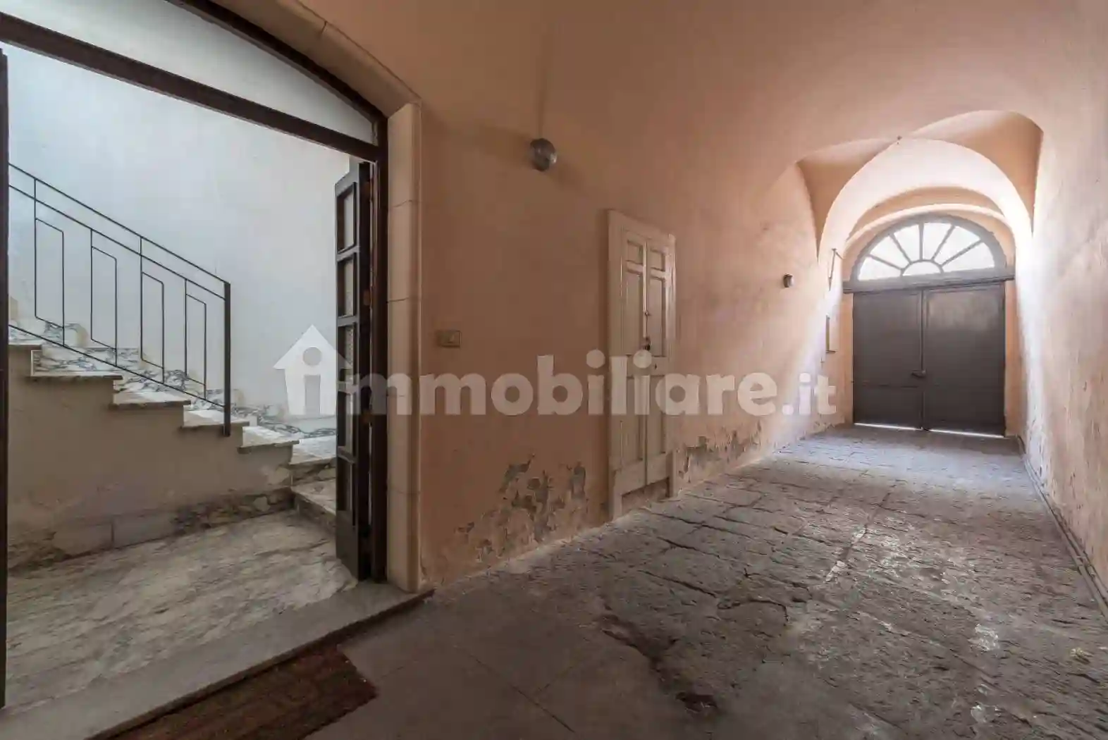 Palazzo - Edificio - foto 2