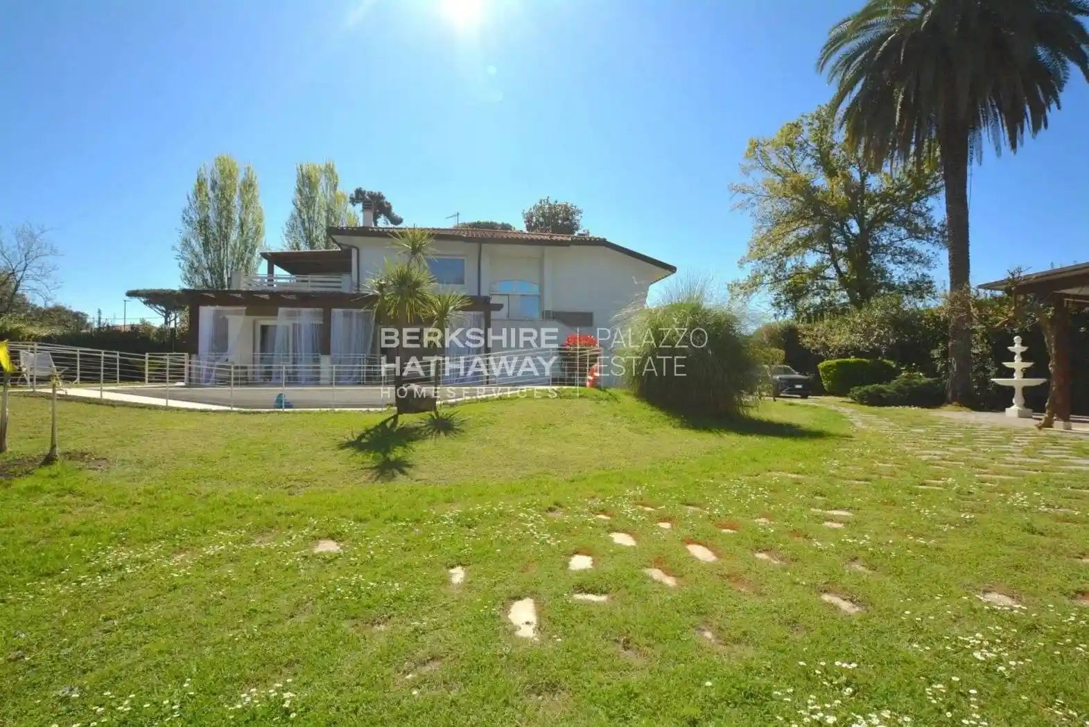 Villa in affitto a Pietrasanta