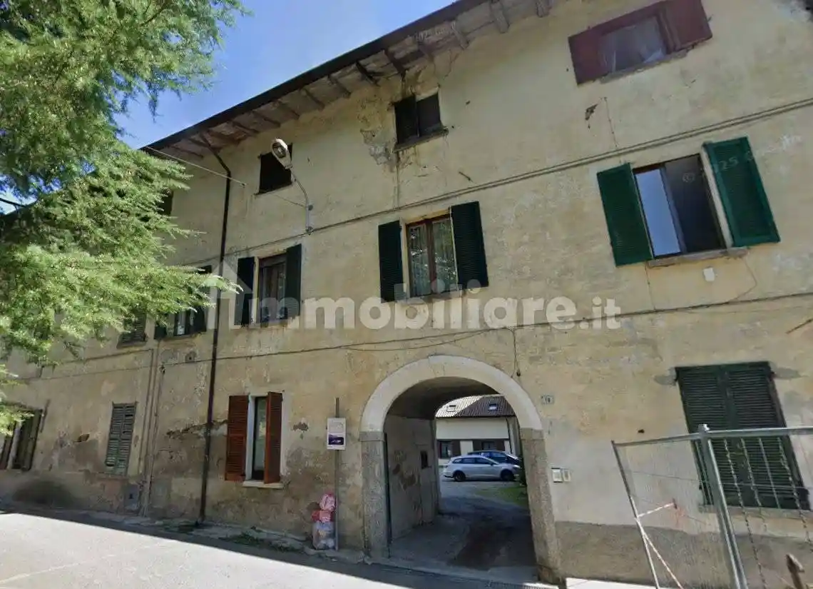 Appartamento in vendita a Brivio