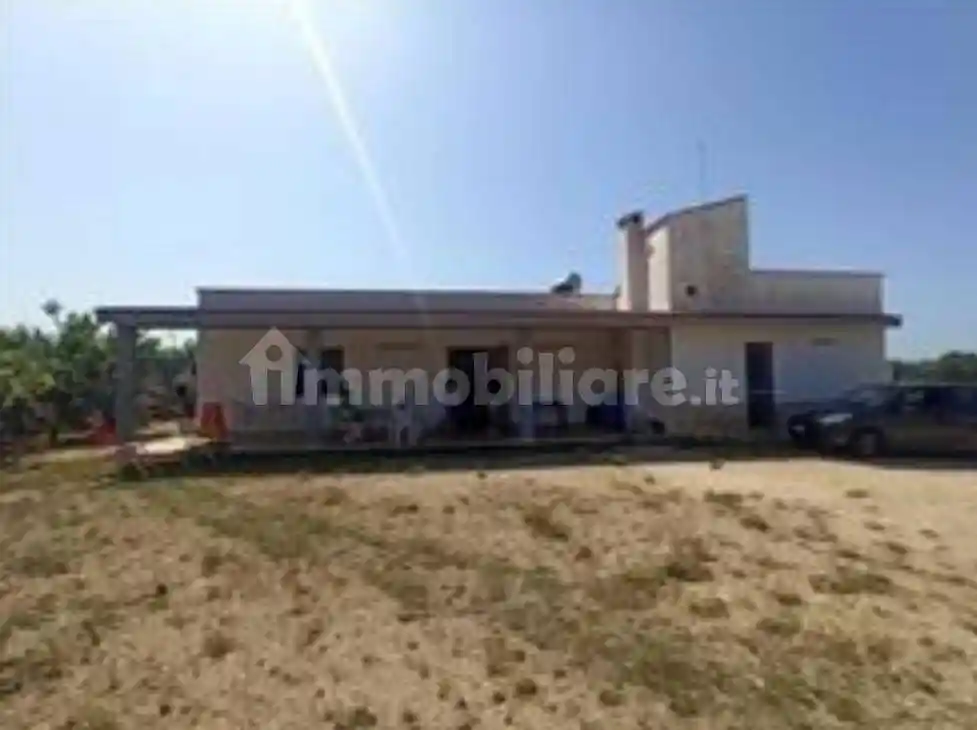 Villa in vendita a Carovigno