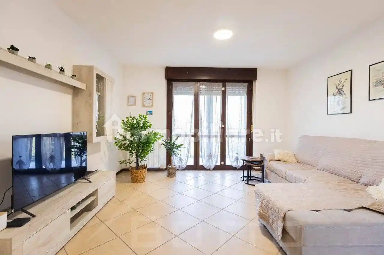 Appartamento in vendita a Borgomanero