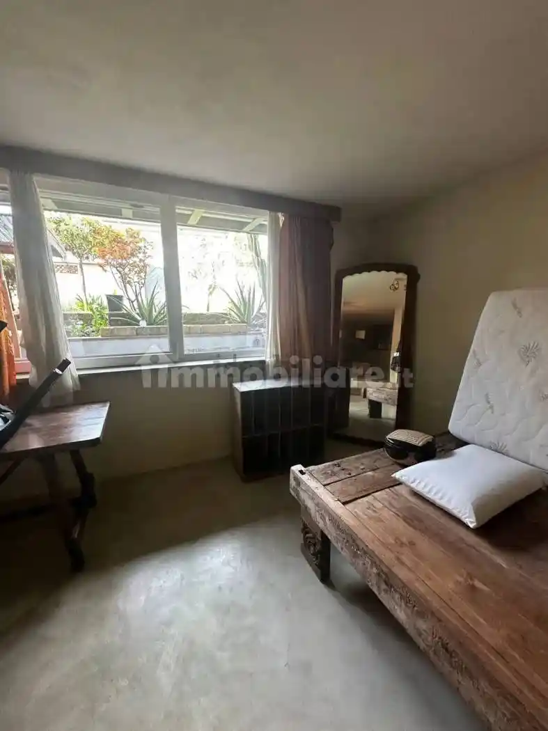 Appartamento in vendita a Montignoso