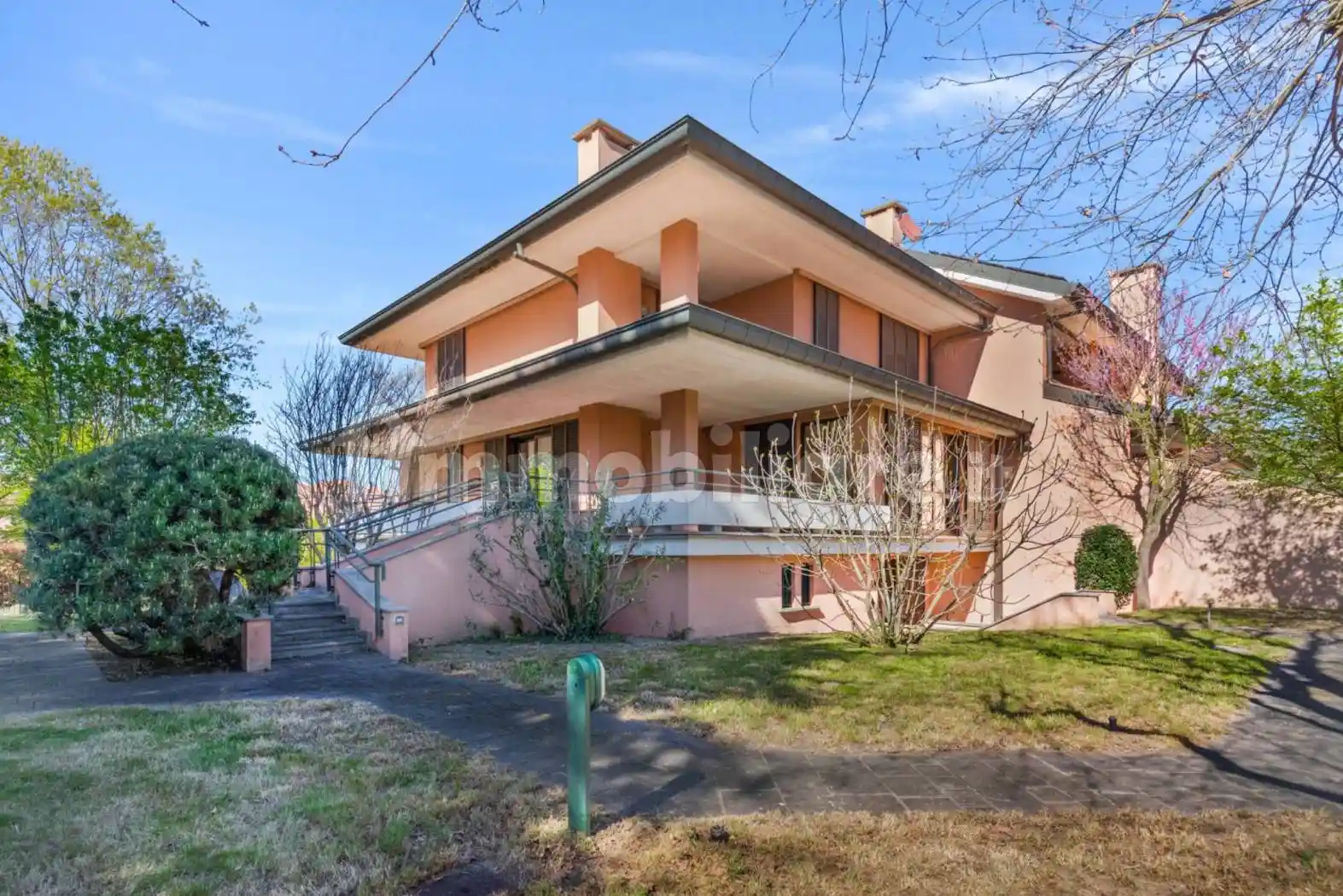 Villa in vendita a Cusago