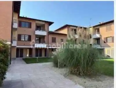 Appartamento in vendita a Travacò Siccomario