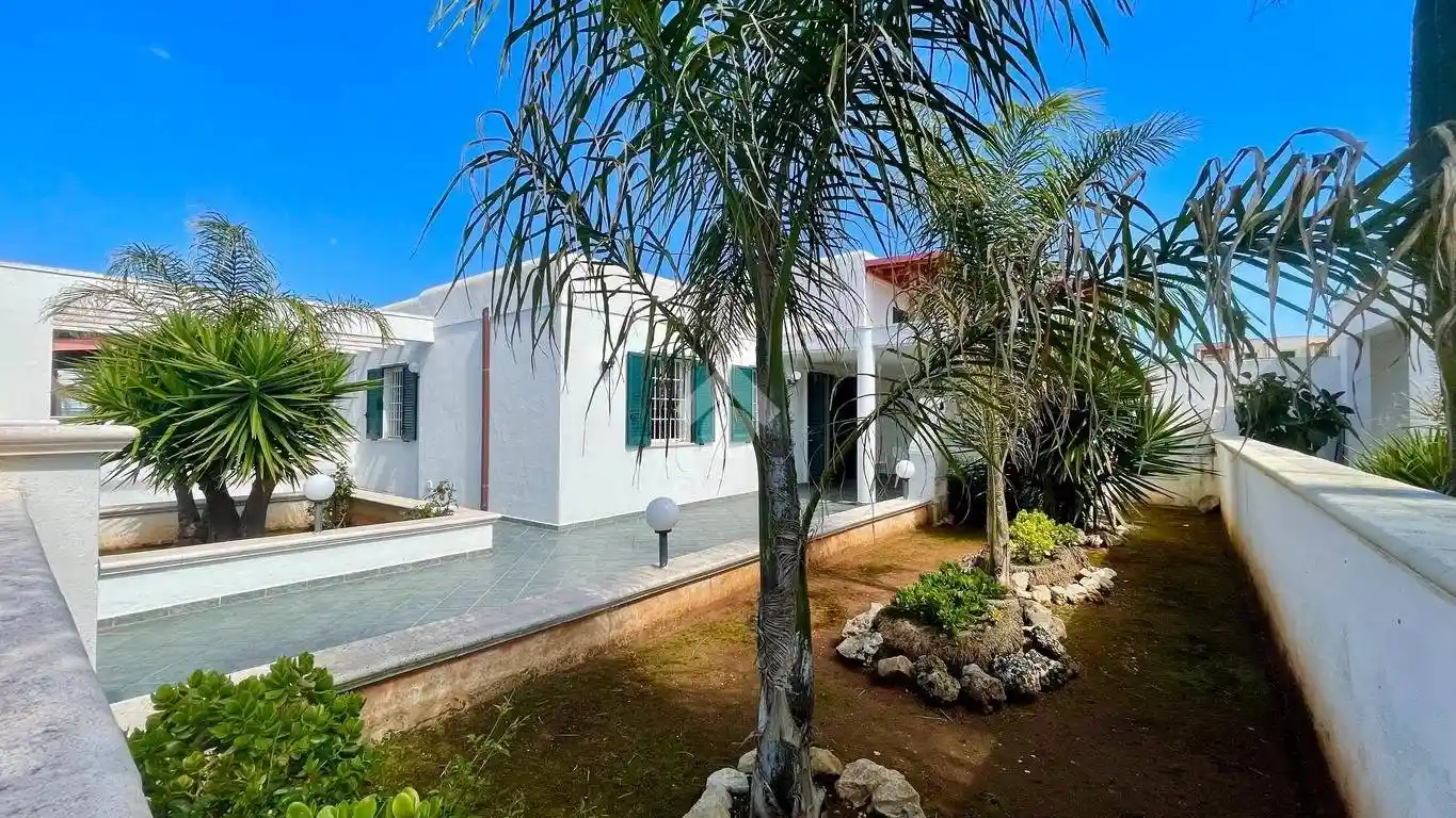 Casa indipendente in vendita a Salve