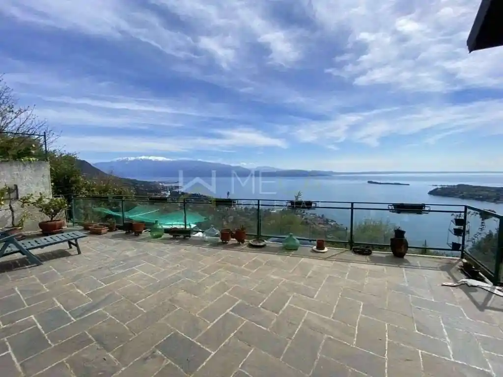 Villa in vendita a Salò