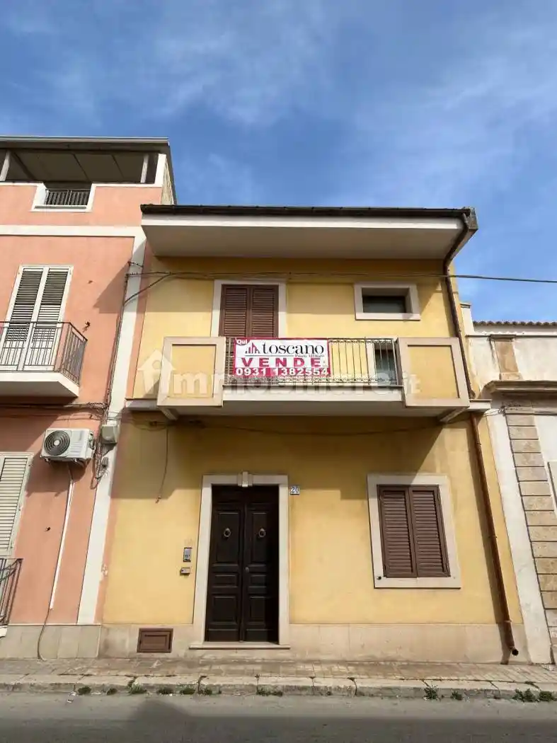 Casa indipendente in vendita a Avola
