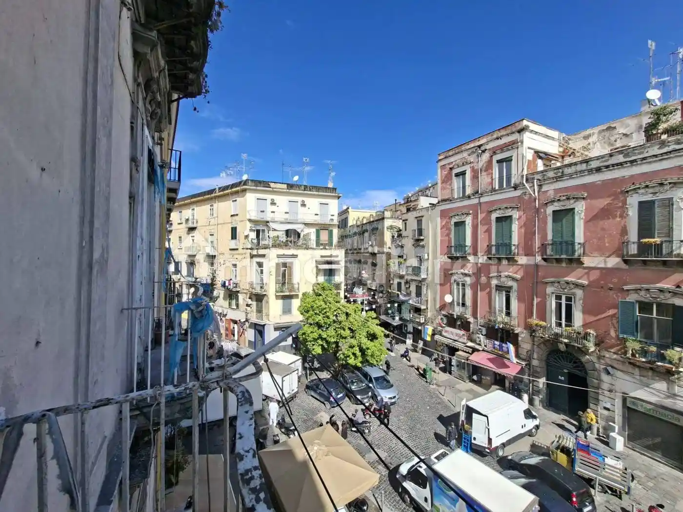 Appartamento in vendita a Napoli