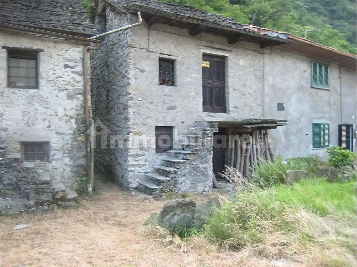 Rustico - Casale in vendita a Piedimulera
