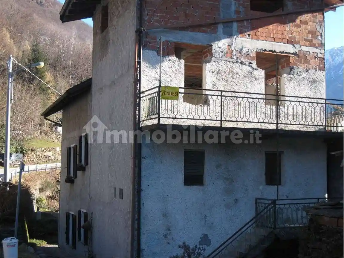Appartamento in vendita a Piedimulera