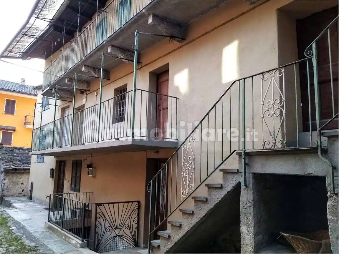 Casa indipendente in vendita a Premosello-Chiovenda