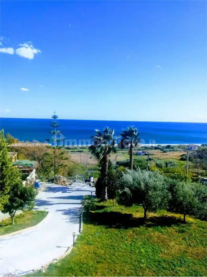 Casa indipendente in vendita a Brancaleone