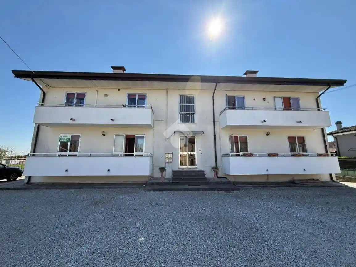 Appartamento in vendita a Ceregnano