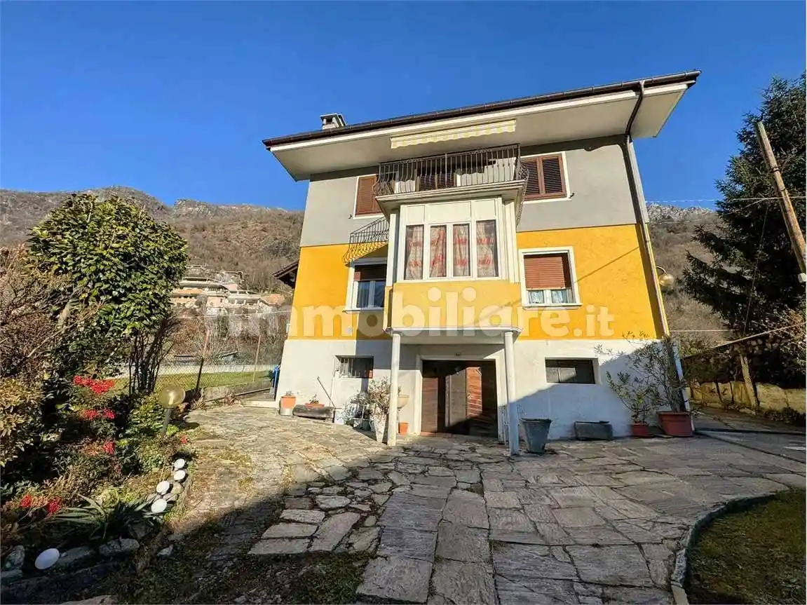 Villa in vendita a Premosello-Chiovenda