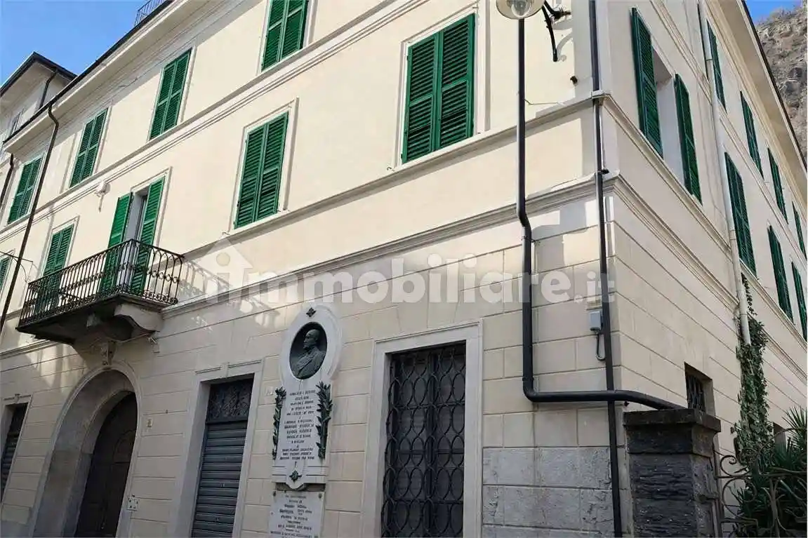 Villa in vendita a Piedimulera