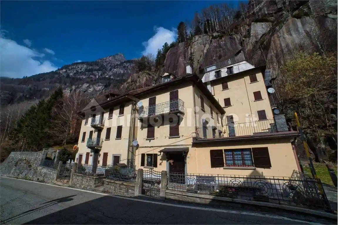 Appartamento in vendita a Formazza