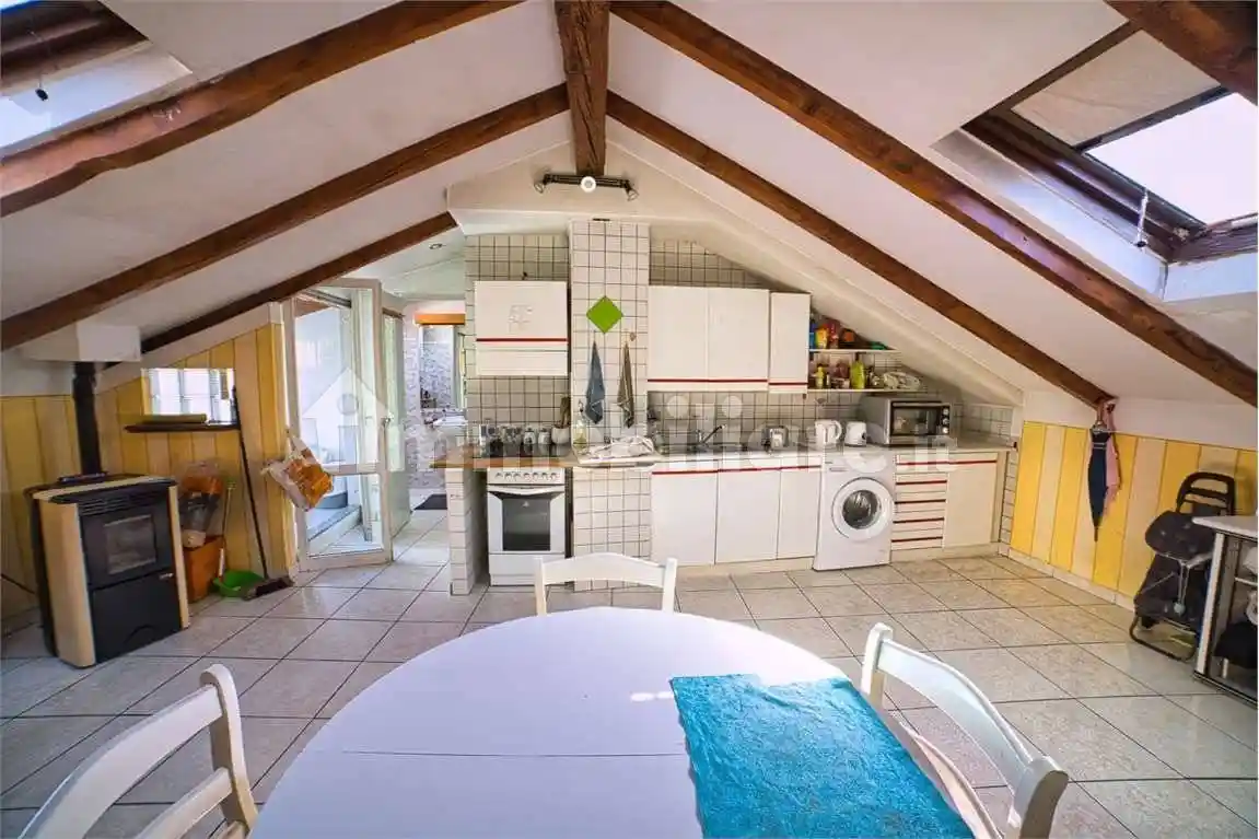 Appartamento in vendita a Premosello-Chiovenda