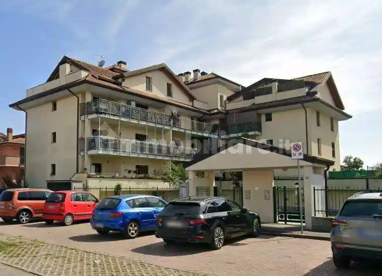 Appartamento in vendita a Landriano