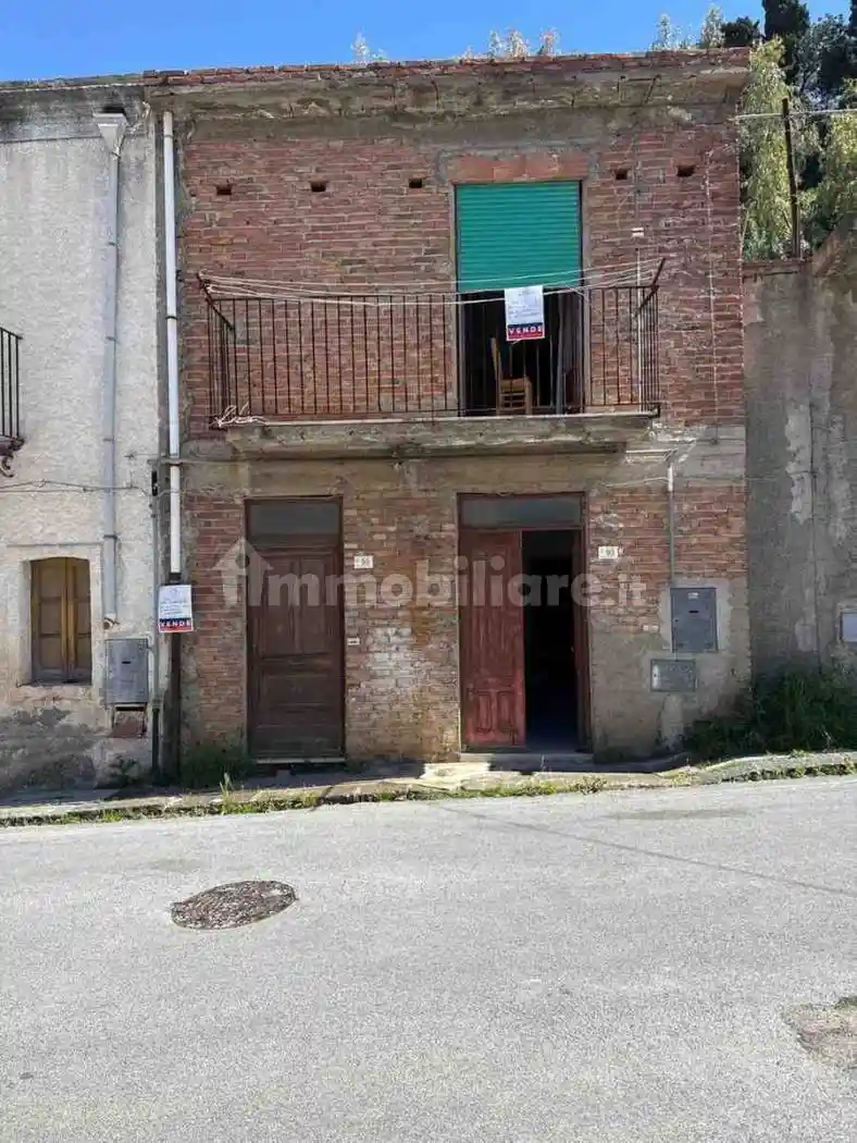 Casa indipendente in vendita a Furnari
