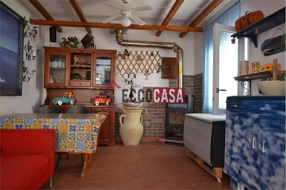 Appartamento in vendita a Terricciola