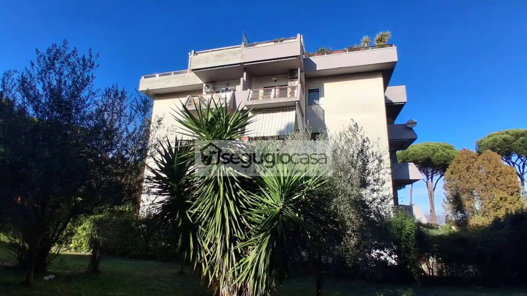 Appartamento in vendita a Roma