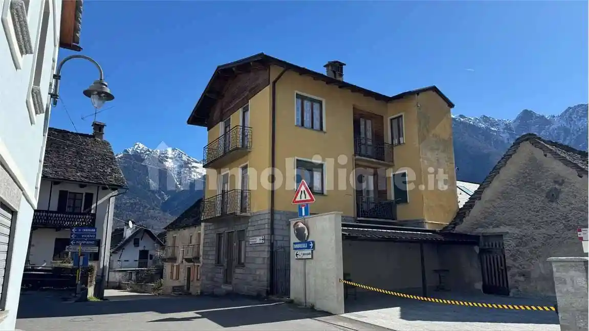 Casa indipendente in vendita a Crodo