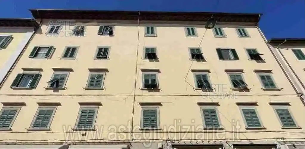 Appartamento in vendita a Livorno