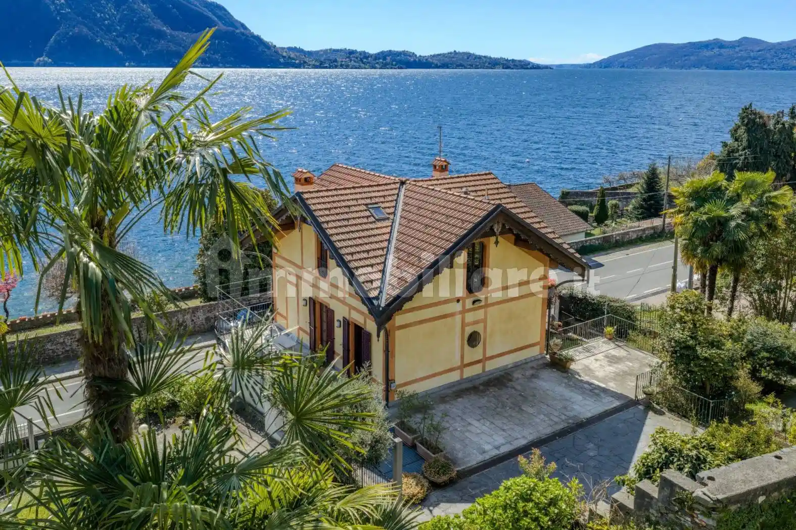 Villa in vendita a Ghiffa