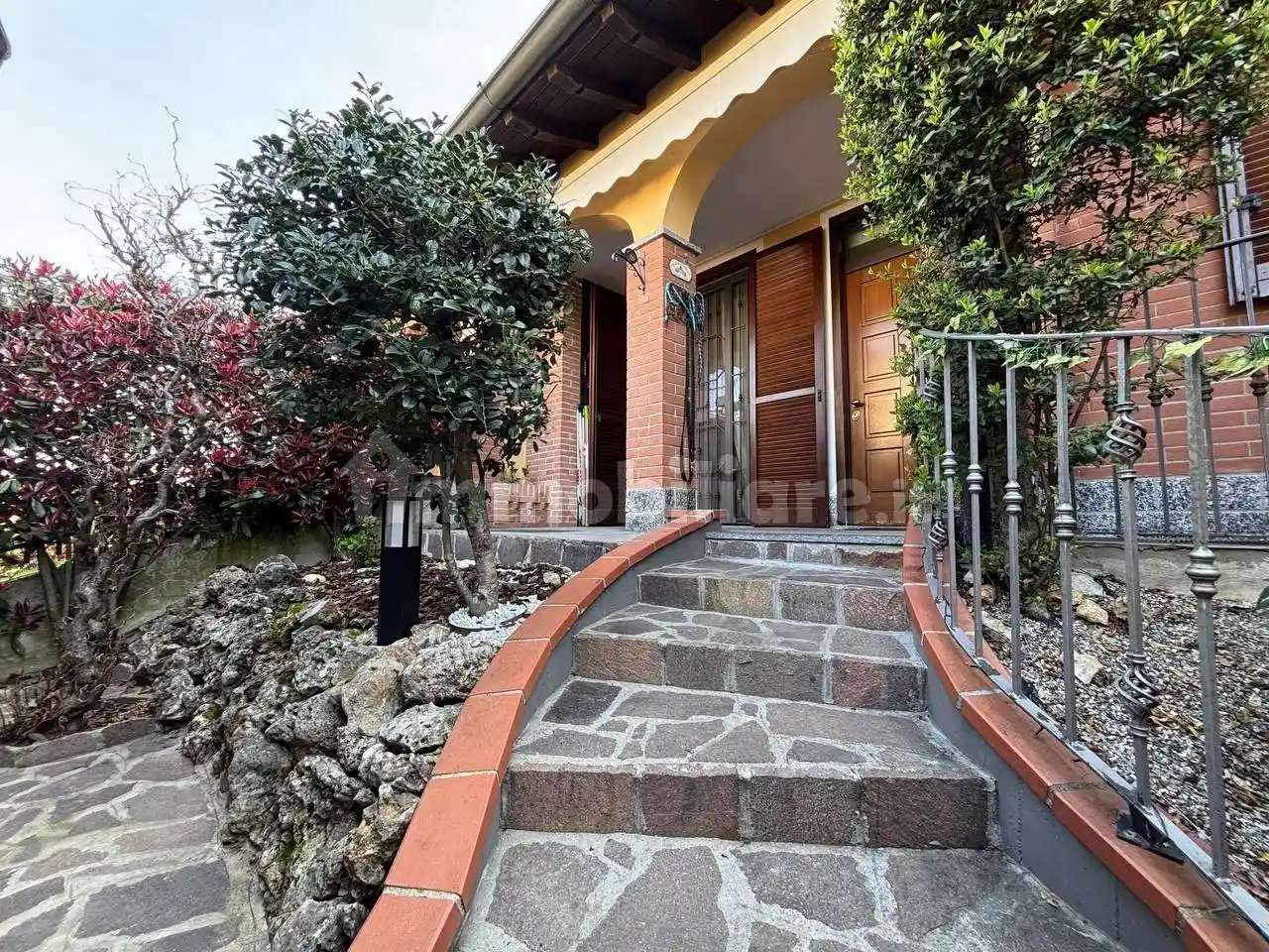 Villa in vendita a Casorate Primo