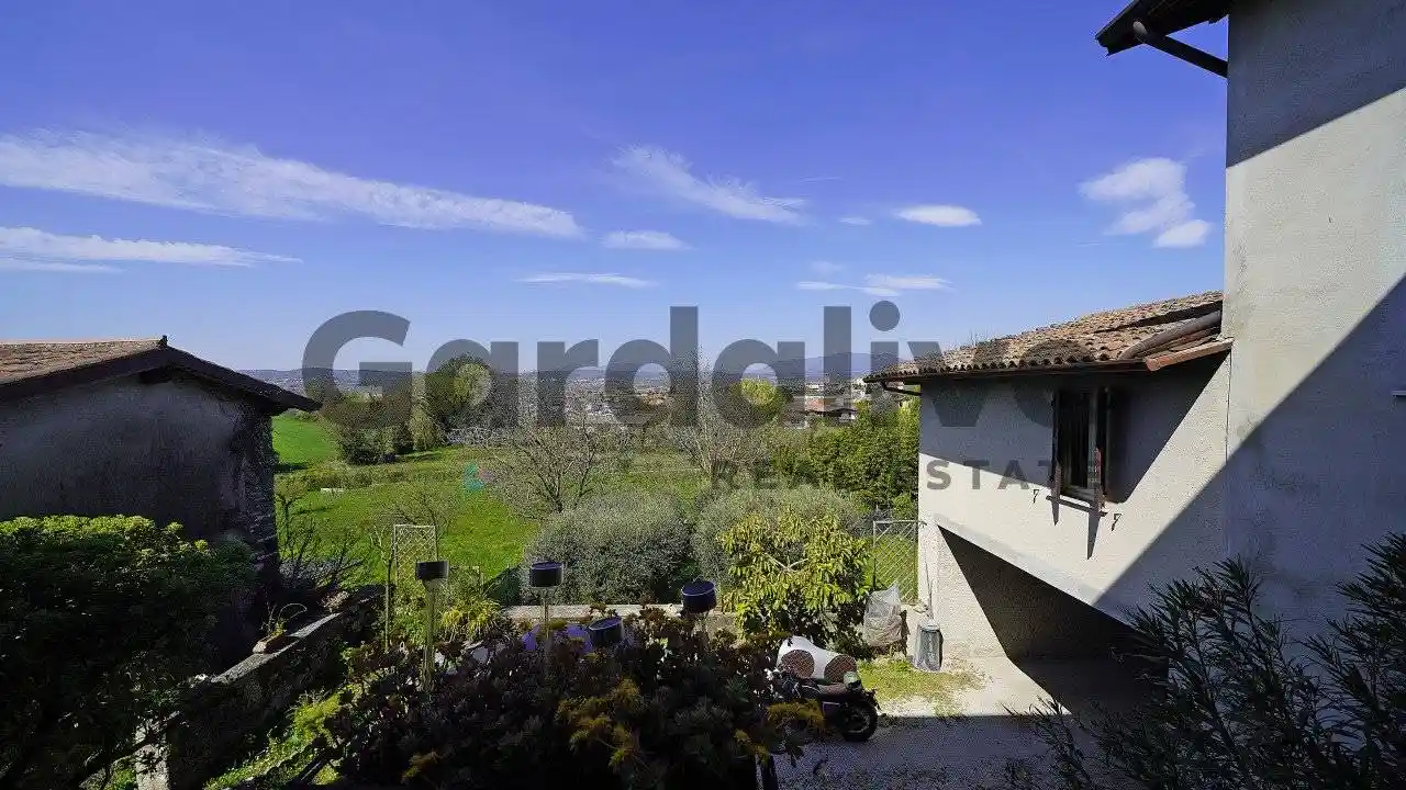 Appartamento in vendita a Manerba del Garda