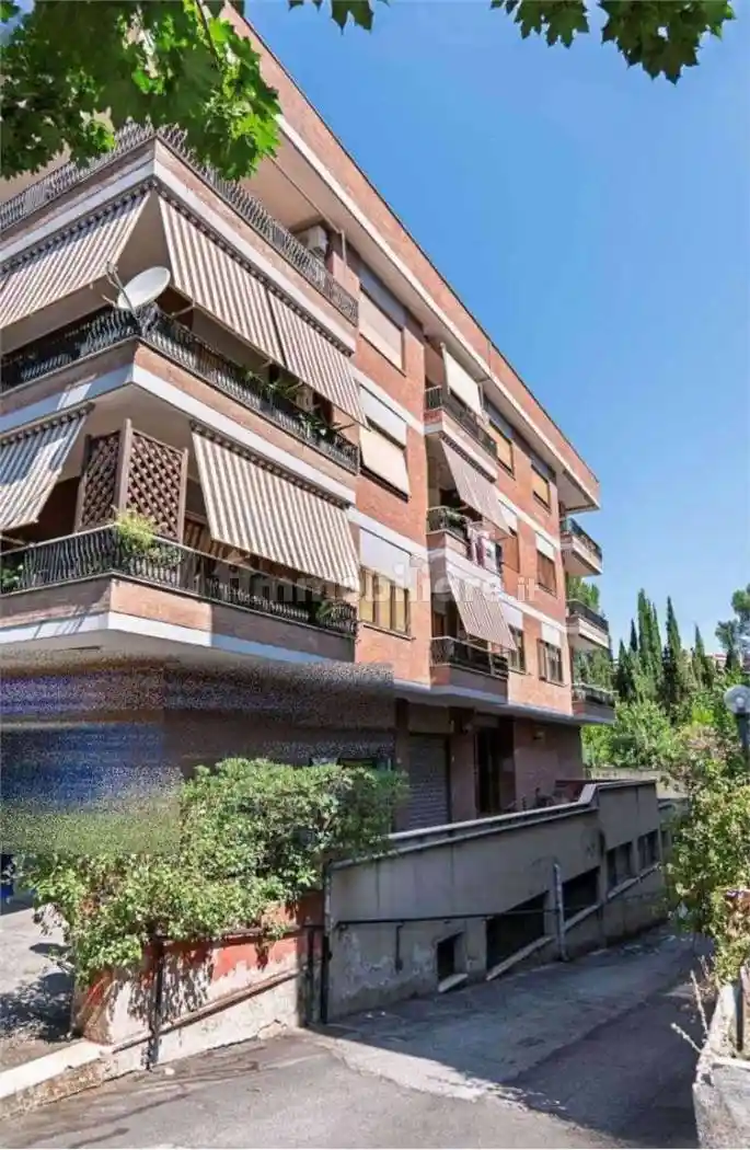 Appartamento in vendita a Guidonia Montecelio