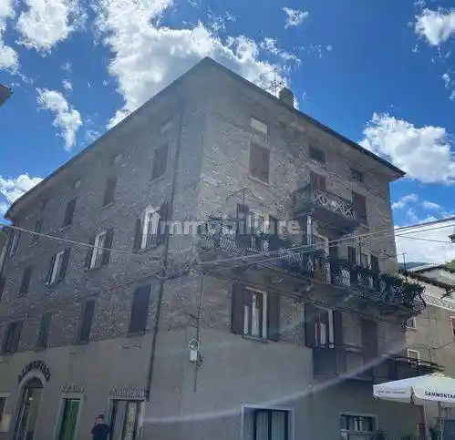 Appartamento in vendita a Grosio
