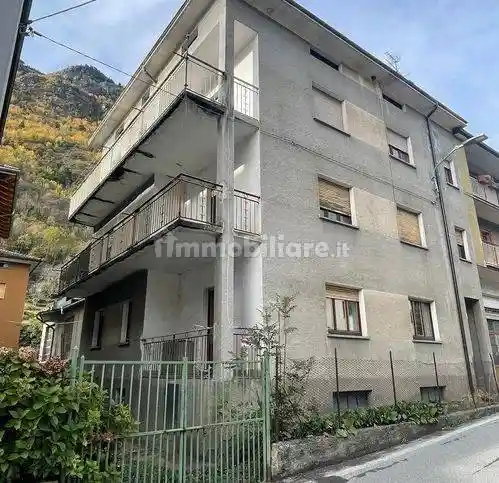 Villa in vendita a Grosio