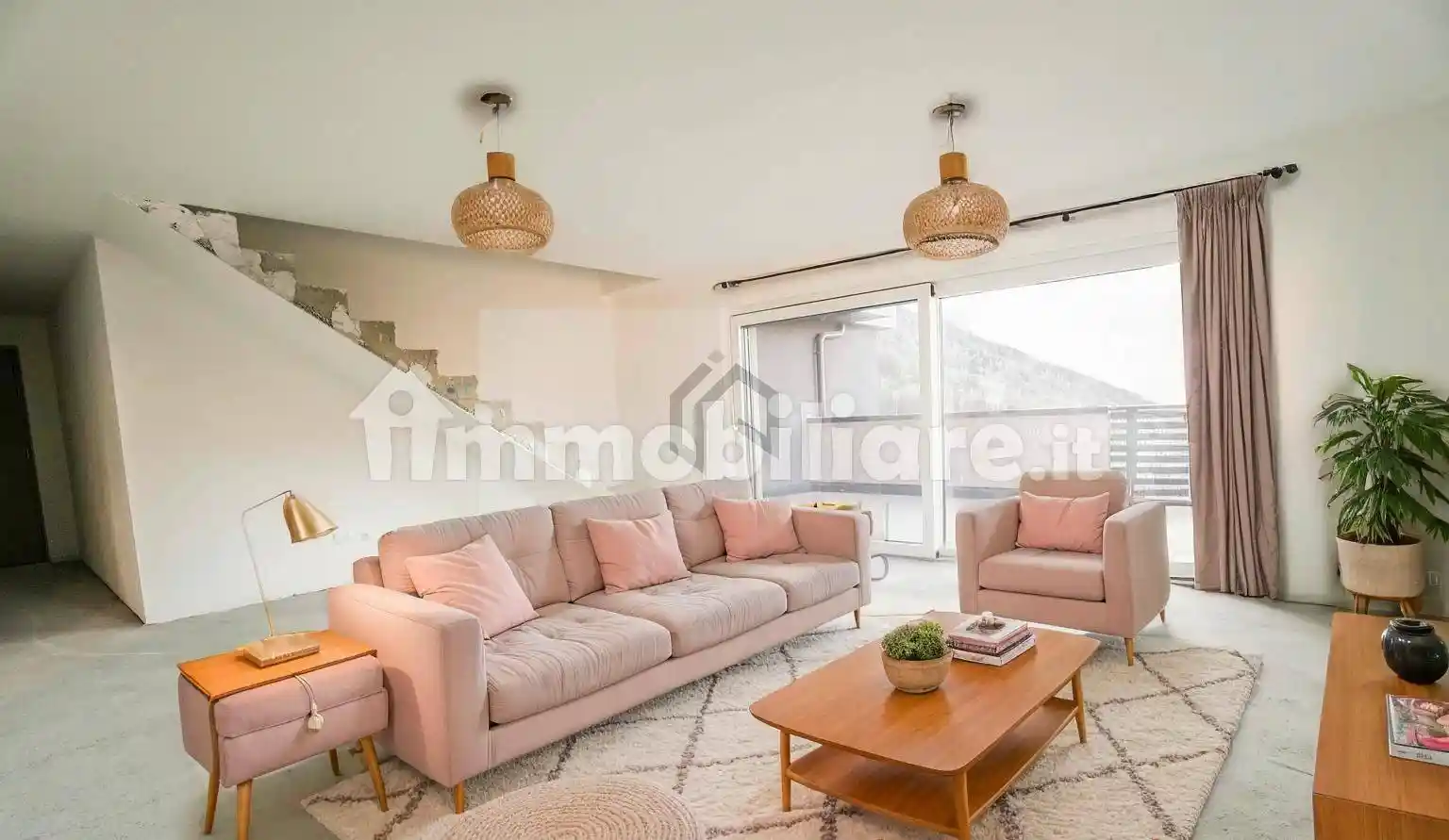 Appartamento in vendita a Montagna