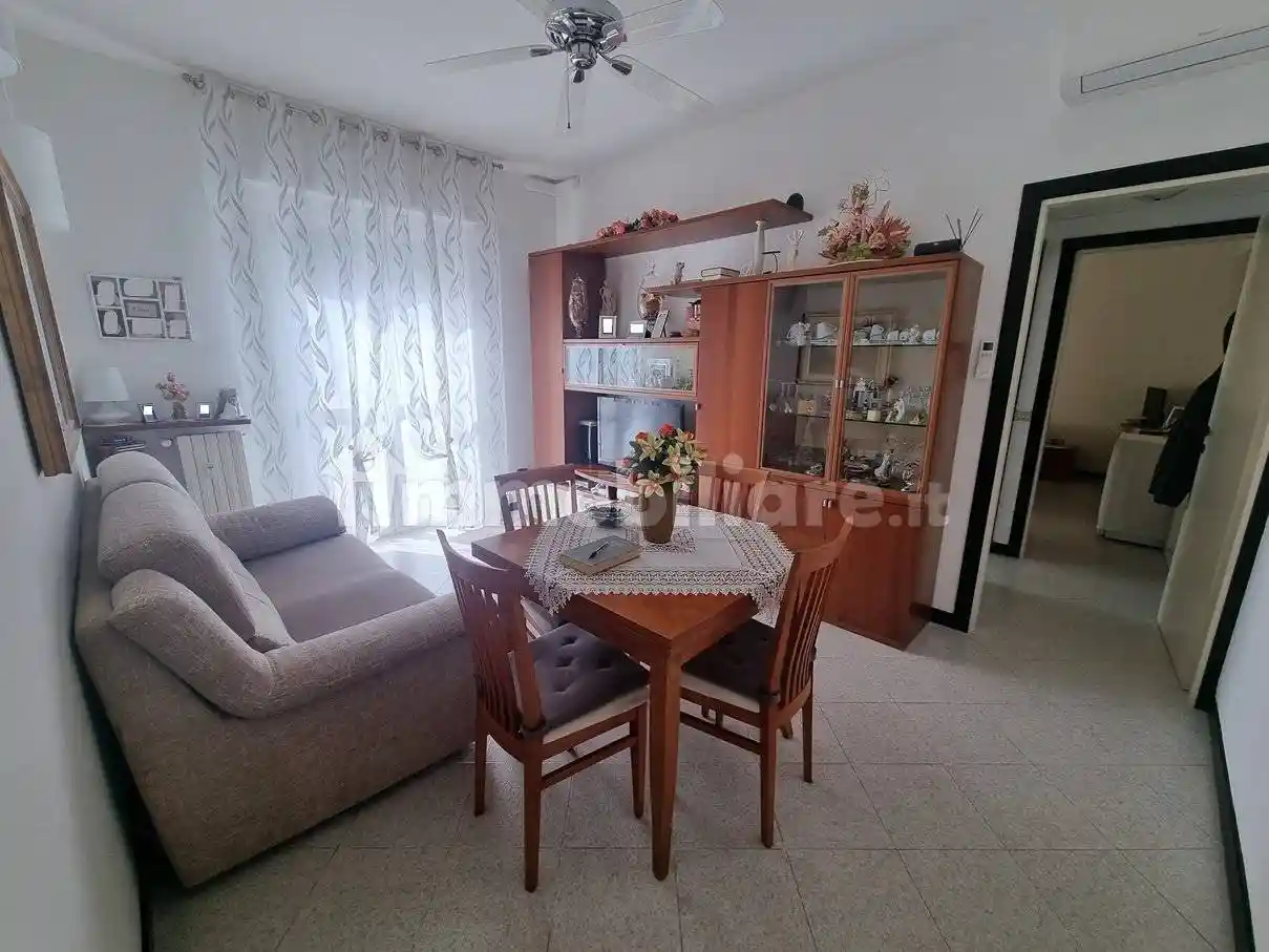 Appartamento in vendita a Senago