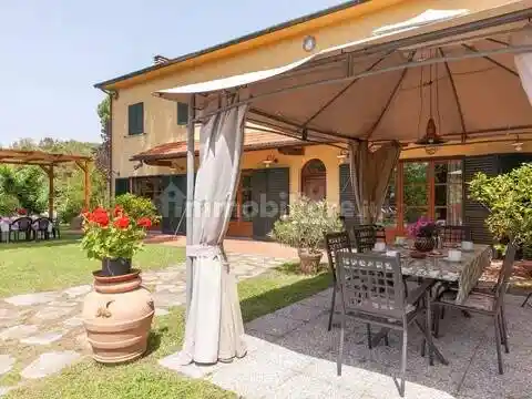 Rustico - Casale in vendita a Crespina e Lorenzana