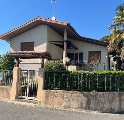 Villa in vendita a Pagnacco