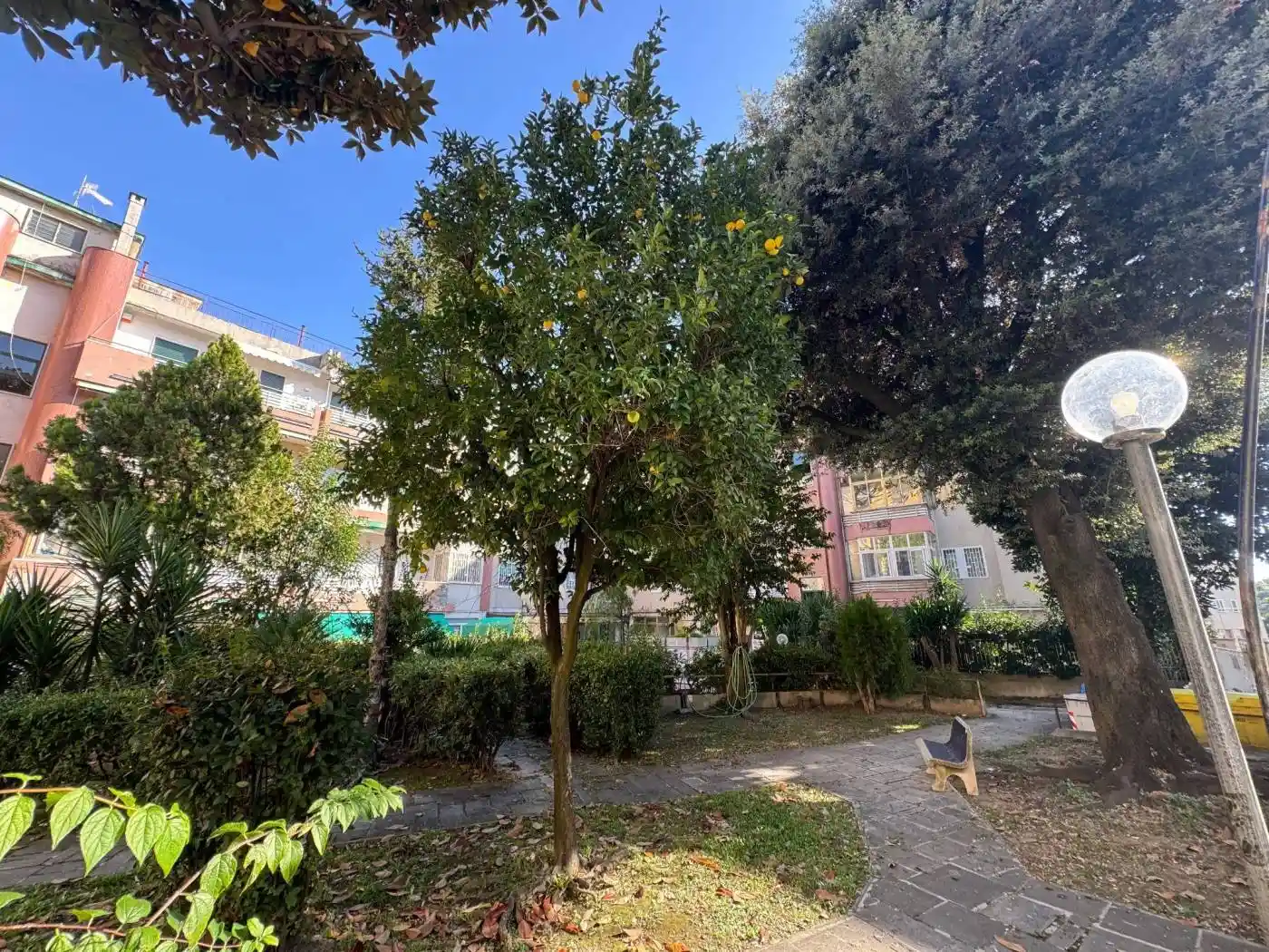 Appartamento in vendita a Napoli